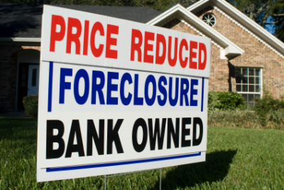 foreclosure-sign